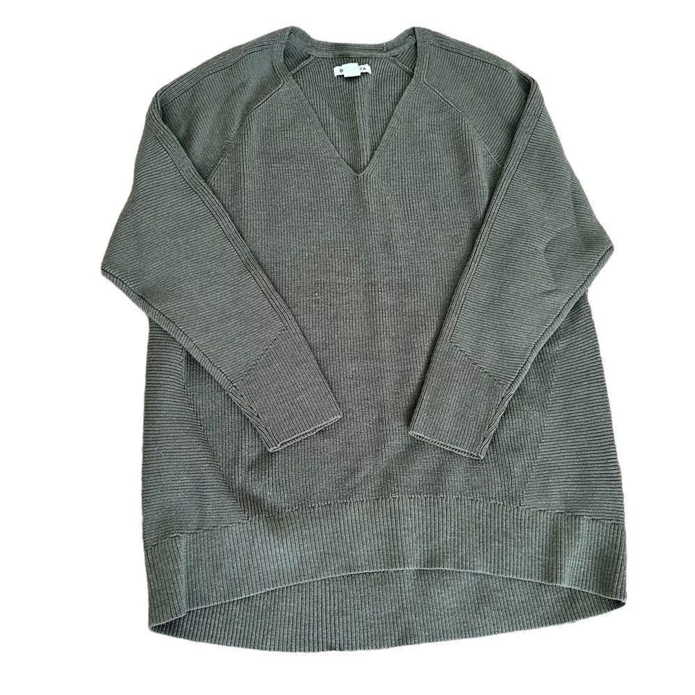 Athleta Green Casual Long Warm Heavy Vee Neck Casual Neutral Work Sweater Shirt